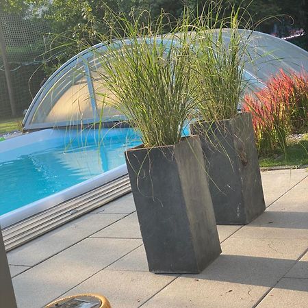 Pool & Lake Holiday Home Markkleeberg Luaran gambar