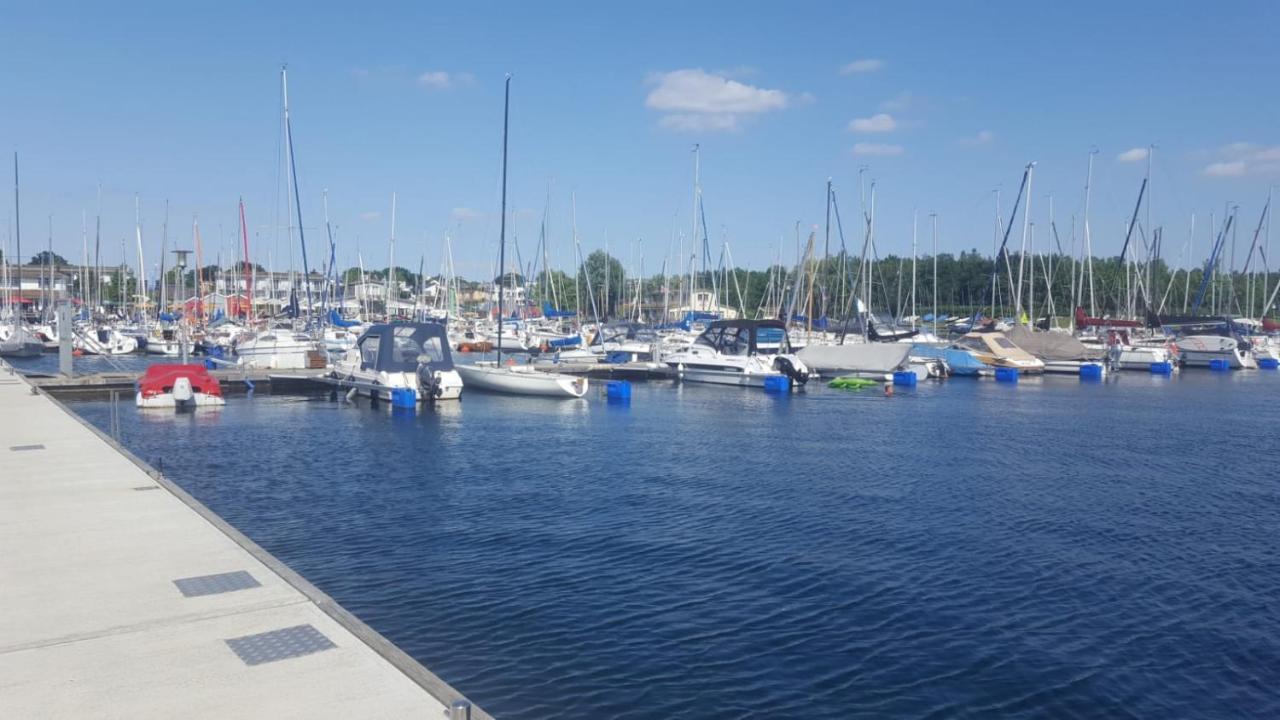 Pool & Lake Holiday Home Markkleeberg Luaran gambar